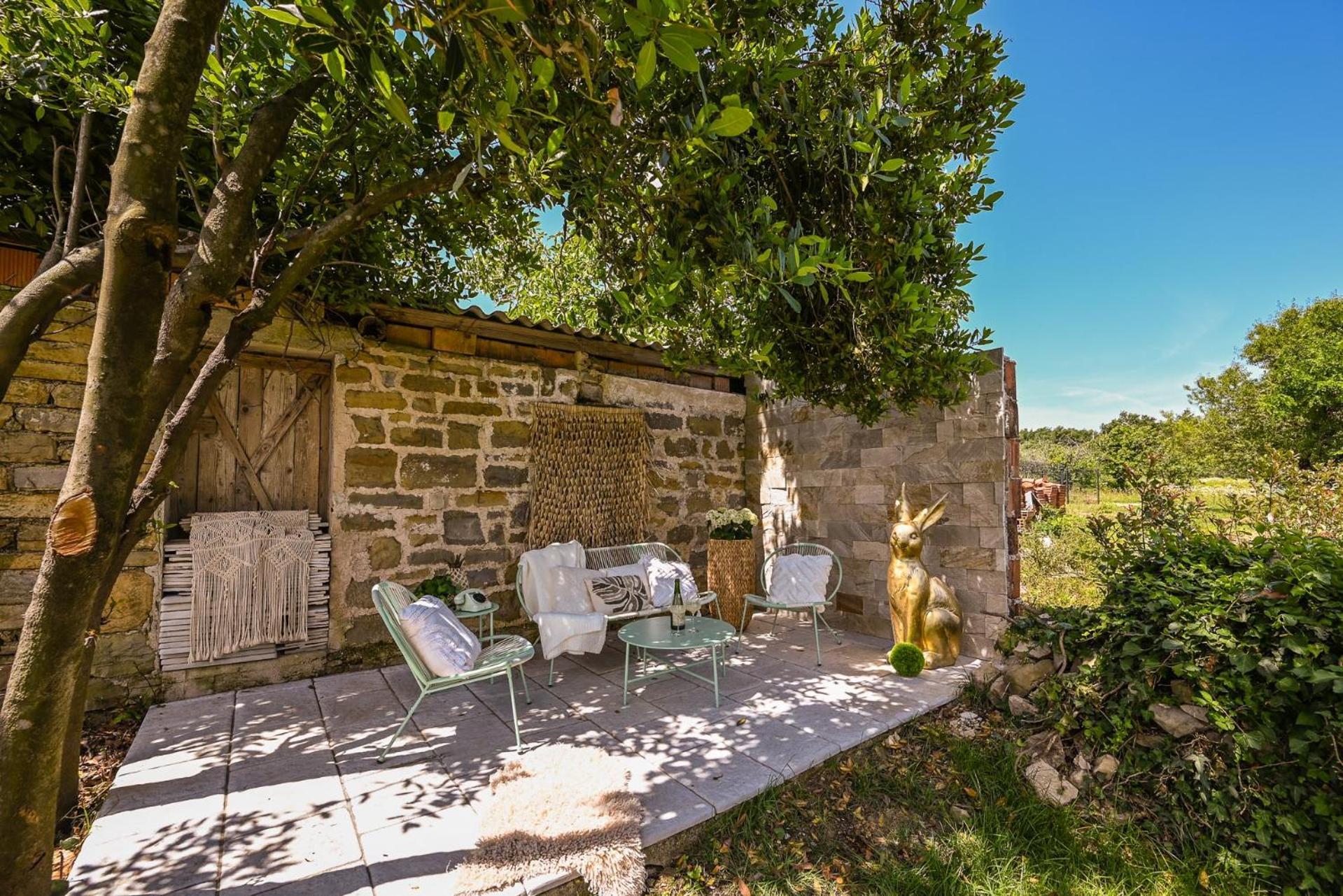 Medanni - Boutique House In Nature With Pool Izola Zewnętrze zdjęcie